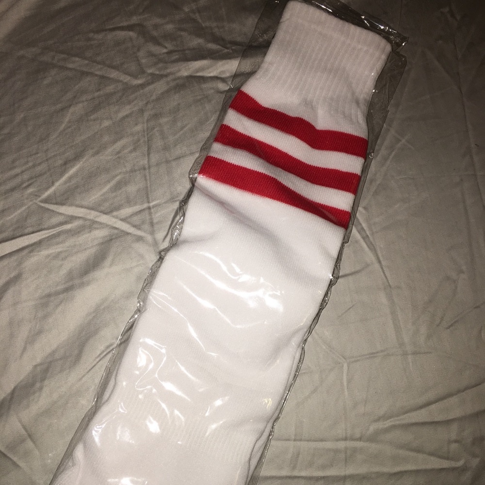 Softball-style tube socks